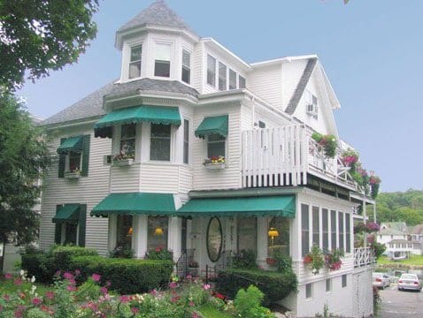 Harbour Towne Inn on the Waterfront